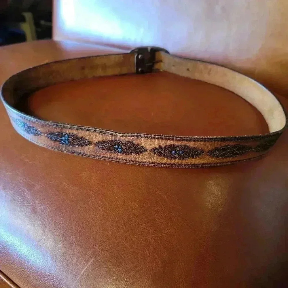 vintage Brown leather belt Tooled Size XL  Women's - Picture 2 of 9